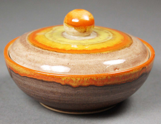 Dmler & Breiden, lidded jar