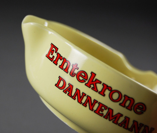 ashtray, Erntekrone Dannemann