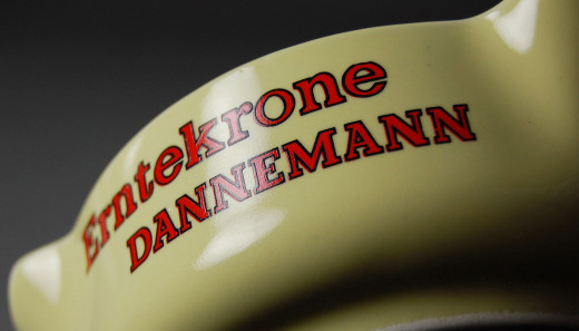 ashtray, Erntekrone Dannemann