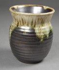 Bay, Vase