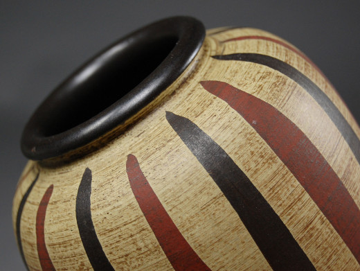 Sawa, Vase
