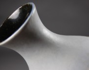 Bay, Vase