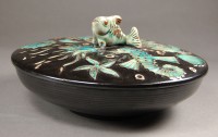 Karlsruher Majolika, lidded jar Meerestiere