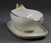 Eschenbach, tableware nn; gravy boat with att. underplate