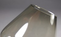Taube, Alfred; Vase