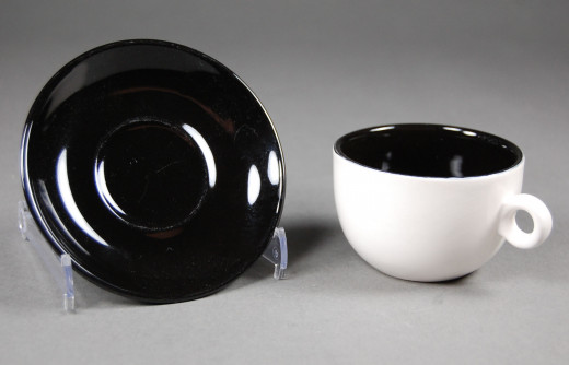 Regina, Service 1770, Tasse mit Untertasse