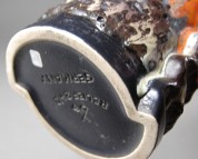 Dmler & Breiden, Vase Relief