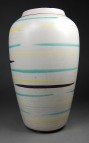 Bay, Vase