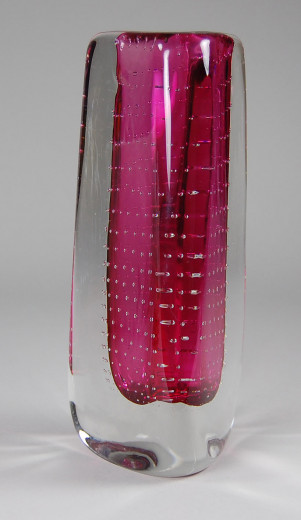 Theresienthaler, vase