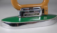Zoeller, flat iron for travel 