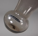 Taube, Alfred; vase