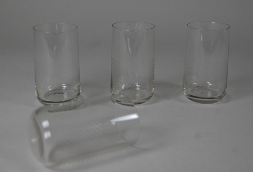 Becher, Serie unbekannt, Set