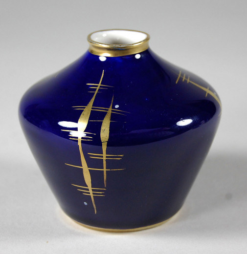 VEB lteste Porzellanmanufaktur Volkstedt-Rudolstadt, Vase