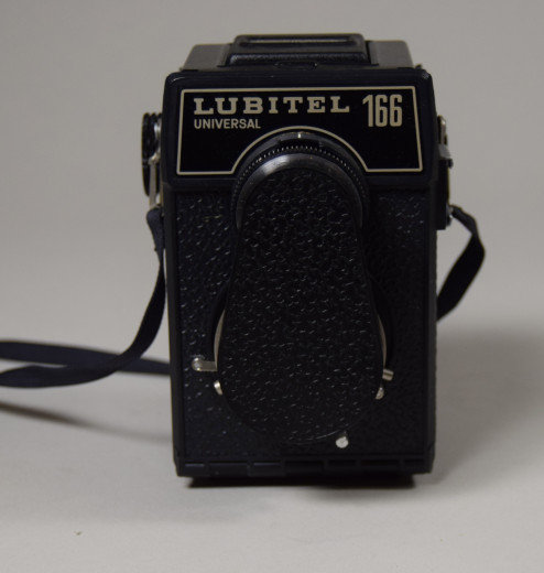 Lomo, Kamera Lubitel 166 Universal