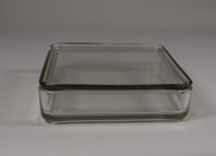 Vereinigte Lausitzer Glaswerke, Kubus-Geschirr, Kasten sowie Deckel; 