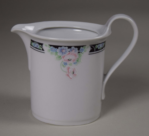 Seltmann Weiden, tableware Daniela; pourer no. 2 Ros