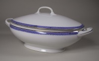 C.M. Hutschenreuther, tableware nn, lidded bowl