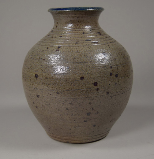 vase, unknown
