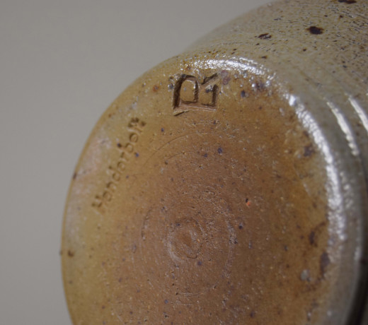 vase, unknown